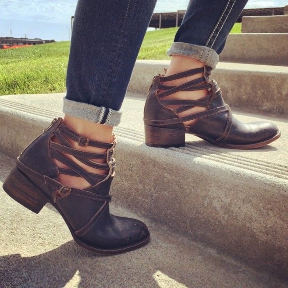 Freebird by Steven Stair Black and Brown Ankle Boots - Picture 2 of 10